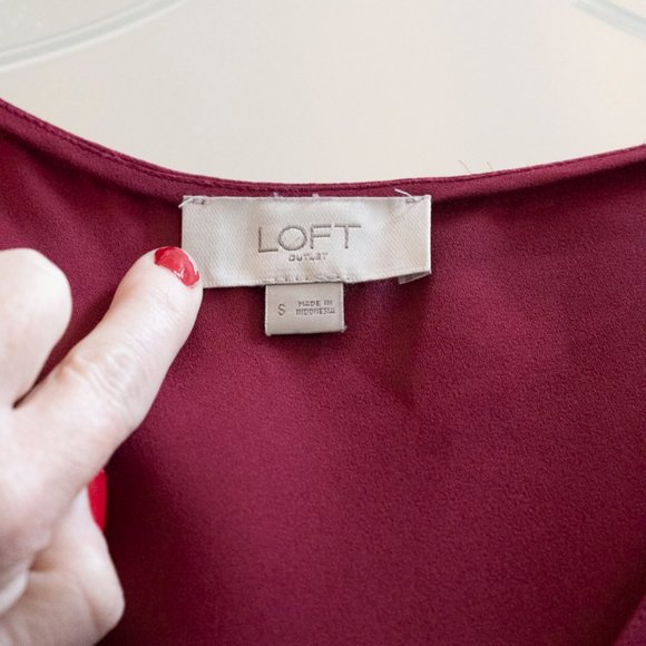 LOFT Raspberry Dressy Tank Top - Picture 3 of 10